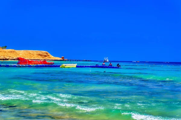 Sharm Sheikh Egypt Juli 2021 Turister Daglige Aktiviteter Stranden Sharm – stockfoto