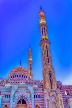 Sharm el Sheikh, Mısır, 26 Temmuz 2021: Mustafa Camii Sharm el Sheikh, Mısır.