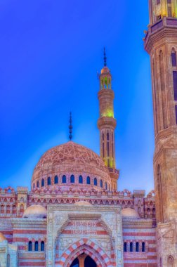 Sharm el Sheikh, Mısır, 26 Temmuz 2021: Mustafa Camii Sharm el Sheikh, Mısır.