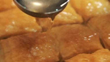 Türkiye 'deki Baklava' nın yakın çekim görüntüsü. 4K Görüntü