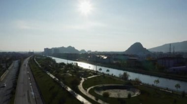 Türkiye 'de tarihi Afyon kentinin hava manzarası.