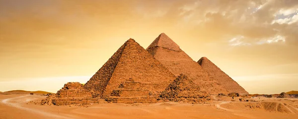 Grandes Pirámides Giza Egipto Atardecer — Foto de Stock