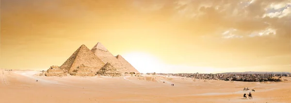 Belas Pirâmides Vista Fundo Egito Deserto Gizah Cairo Egito Viagem — Fotografia de Stock