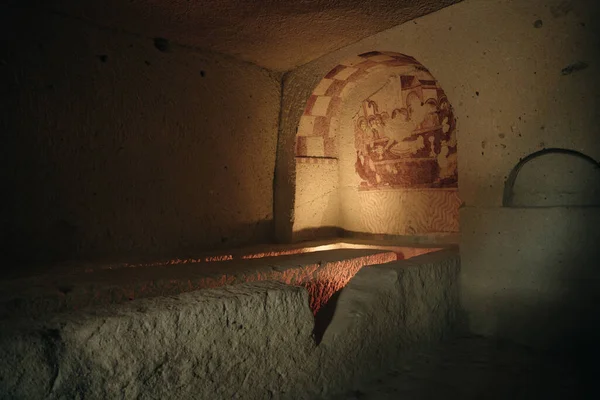 Grottkyrka Goreme Friluftsmuseum Kappadokien Turkiet Vacker Sommardag Högkvalitativt Foto — Stockfoto