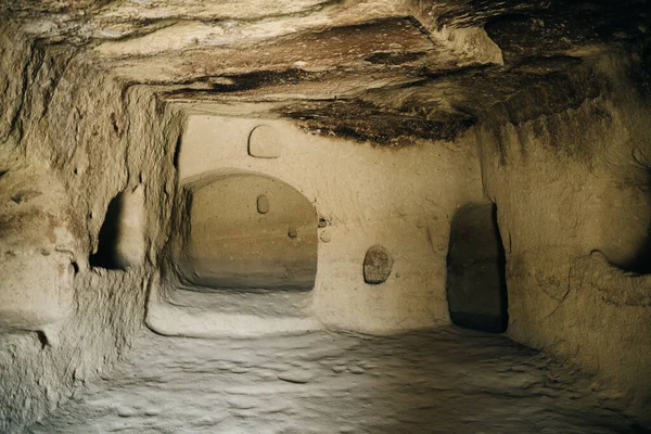 Grottkyrka Goreme Friluftsmuseum Kappadokien Turkiet Vacker Sommardag Högkvalitativt Foto — Stockfoto