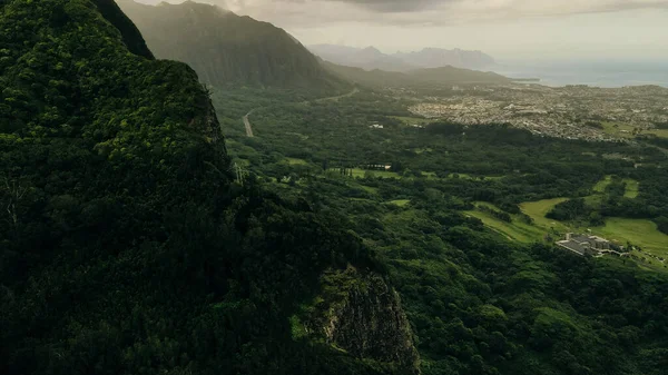 オアフ島の山の頂上の景色 ハワイのモアナルア バレー トレイル 高品質の写真 — ストック写真