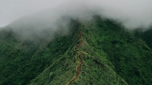 オアフ島の山の頂上の景色 ハワイのモアナルア バレー トレイル 高品質の写真 — ストック写真
