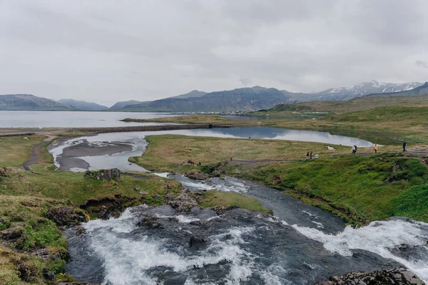 Krajina Pohled Kirkjufellsfoss Dne Islandu Kvalitní Fotografie — Stock fotografie