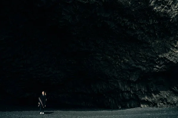 Vista Cueva Halsanefshellir Playa Arena Negra Reynisfjara Cerca Vik Sur —  Fotos de Stock