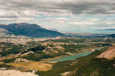 Nehir Los Glaciares Ulusal Parkı, El Chalten - Arjantin