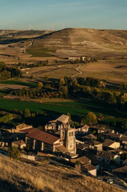 Castrojeriz, Burgos, İspanya - Kasım, 2021. Yüksek kalite fotoğraf