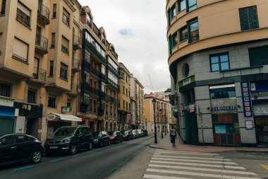 Burgos, İspanya - sep, 2021 geleneksel cadde Burgos şehir merkezinde. Yüksek kalite fotoğraf