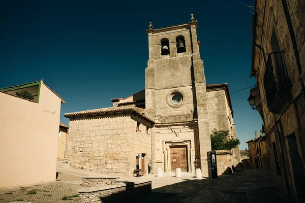 Peregrinos Caminhando Uma Rua Cidade Castrojeriz Província Burgos Espanha Nov — Fotografia de Stock