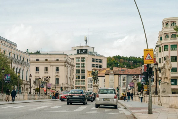 Burgos, İspanya - sep, 2021 geleneksel cadde Burgos şehir merkezinde. Yüksek kalite fotoğraf