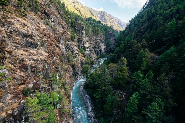 Прекрасний Гірський Ландшафт Гімалаях Непал Великі Гори Блакитна Річка Свіже — стокове фото