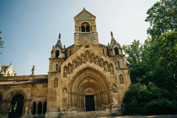 View Jaki Chapel Vajdahunyad Castle Budapest Hungary Sep 2021 High — Fotografia de Stock