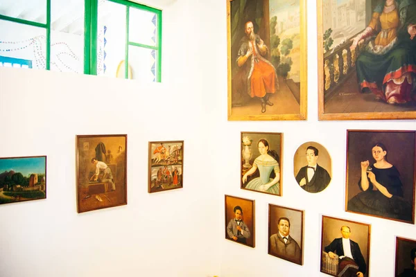 COYOACAN, MEXICO - OCT, 2019 museum of frida kahlo — Stockfoto