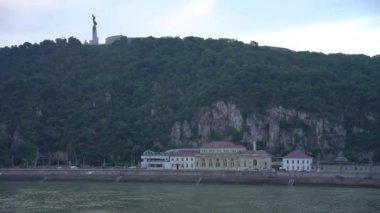 Macaristan Budapeşte 'deki Budapeşte Sarayı - Eylül, 2021