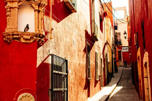 Meksika Daki Guanajuato Şehrinin Renkli Caddesi Yüksek Kalite Fotoğraf — Stok fotoğraf