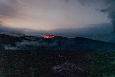 Fagradalsfjall, İzlanda - Haziran 2021: İzlanda, Reykjavik yakınlarında volkan patlaması