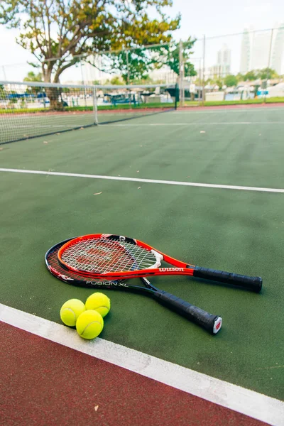 Sport Close Picture Racket Tennis Ball Court Sport Healthy Lifestyle — Stock Photo, Image