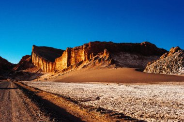 San Pedro de Atacama Şili yakınlarındaki Amphitiyatrosu Valle de la Luna 'da.