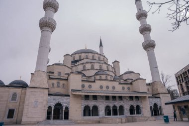 Yeni Merkez Cami, Bishkek, Kırgızistan. Yüksek kalite fotoğraf