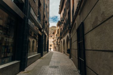 İspanya 'nın La Rioja kentindeki Saint James yolu üzerindeki Najera Köprüsü - Eylül, 2021. Yüksek kalite fotoğraf