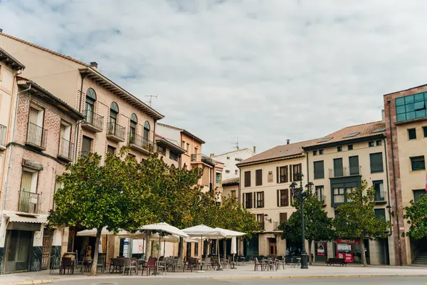 İspanya 'nın La Rioja kentindeki Saint James yolu üzerindeki Najera Köprüsü - Eylül, 2021. Yüksek kalite fotoğraf