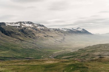 İzlanda 'da çarpıcı bir İzlanda manzarası. Yüksek kalite fotoğraf