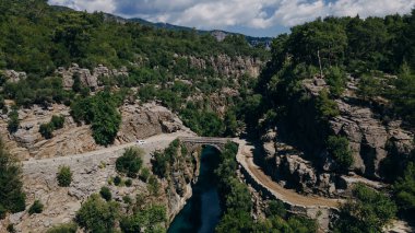 Koprulu Canyon Ulusal Parkı. Köprü ve su kaynakları. Manavgat, Antalya, Türkiye. Yüksek kalite fotoğraf