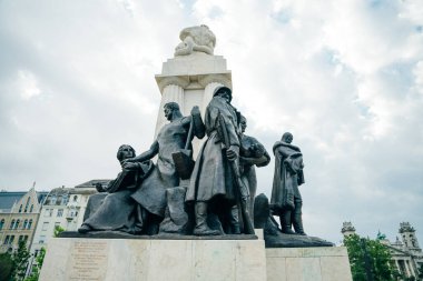 Budapeşte, Macaristan 'daki heykel anıtı - sep, 2021. Yüksek kalite fotoğraf