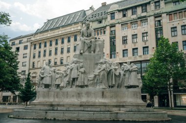 Budapeşte, Macaristan 'daki heykel anıtı - sep, 2021. Yüksek kalite fotoğraf