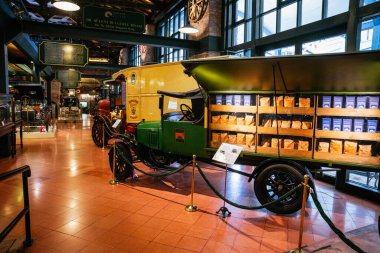 İstanbul, Türkiye - Aralık, 2021 Rahmi M. Koç Müzesi İstanbul 'da özel bir sanayi müzesidir.