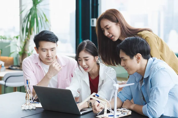 Business People Plan New Project Working Space Excited Business People — Stock Photo, Image