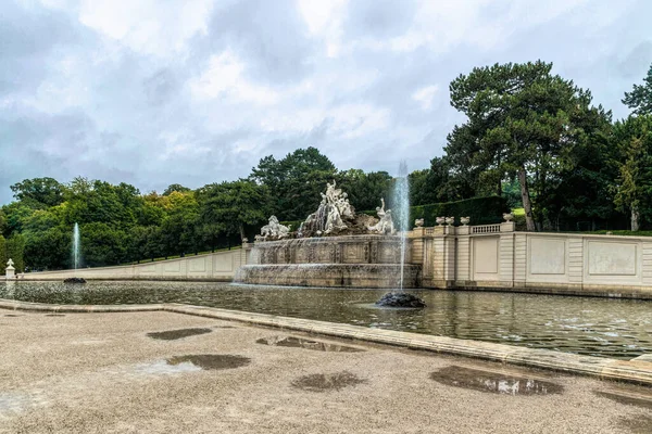 Fuente Lujo Neptuno Brunnen Parque Del Palacio Schnbrunn — Foto de Stock