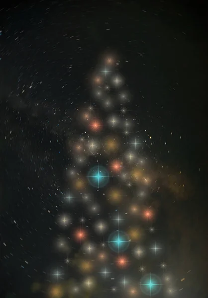 Árvore Natal Brilhante Estrelas Contra Fundo Céu Noturno — Fotografia de Stock