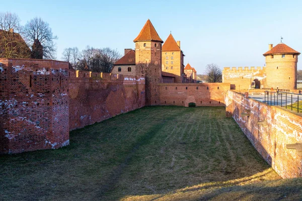 Malbork Kalesi, Polonya 'daki Alman Düzeni' nin başkenti.