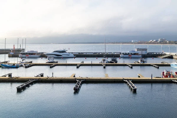 Jachten Boten Afgemeerd Pier Sopot — Stockfoto