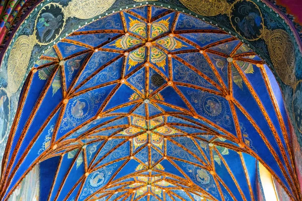 Gotycki Malowany Sufit Średniowiecznym Kościele Katedra Marcina Mikołaja Bydgoszcz — Zdjęcie stockowe