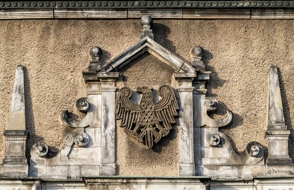 Mittelalterliches Steinrelief Mit Heraldischem Königsadler — Stockfoto