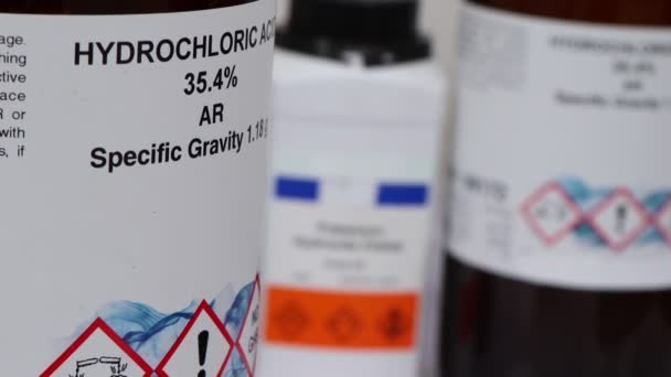 Kyselina Chlorovodíková Chemikálie Používaná Laboratořích Nebezpečích — Stock video