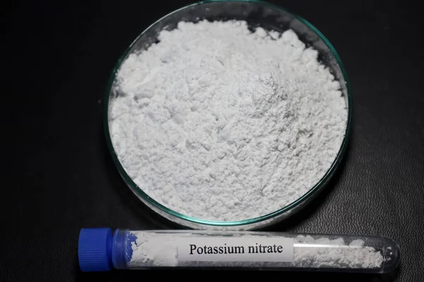 Nitrato Potasio Polvo Utiliza Laboratorios Industria —  Fotos de Stock