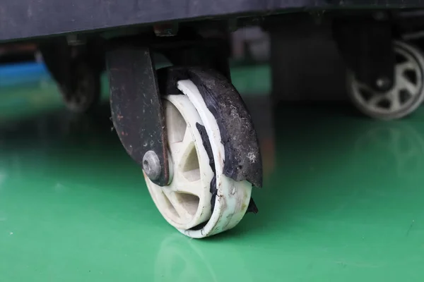 Wheel Trolley Broken Caused Heavy Load Work Industry — стоковое фото