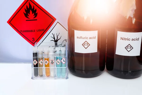 Productos Químicos Tubos Ensayo Símbolos Utilizados Laboratorios Industrias — Foto de Stock