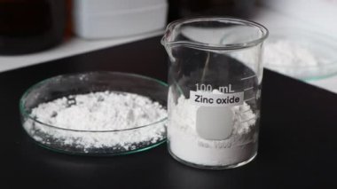 zinc oxide in glass, chemical in the laboratory and industry