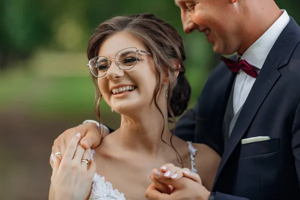 Charming Laughing Romantic Stylish Young Married Couple Man Suit Woman — Fotografia de Stock