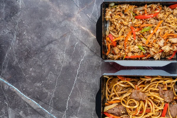 Carne Res Con Fideos Udon Arroz Salsa Tiriyaki Comida Coreana —  Fotos de Stock