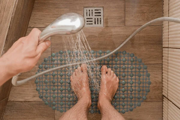 Men Feet Stand Slip Plastic Mat Bathroom Floor Care Men — Stock Photo, Image