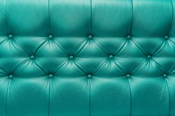 绿色或淡蓝色皮革室内装饰沙发 图案按钮设计家具风格装饰纹理背景 — 图库照片